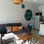 Cocoon A Sur Apartment *